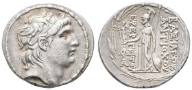 Antike Griechen
Seleukidien Tetradrachme (16,30g), 138-129 v. Chr., posthum, Antiochos VII., Euergetes,Cappadokien. Av: Kopf nach rechts. Rev: Stehen...