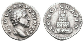Antike Römer
Münzen Römische Kaiserzeit Antoninus Pius, 138-161, Denar (3,15g), Rom, posthum. Av: Kopf nach rechts, darum Umschrift. Rev: Vierstufige...