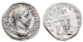 Antike Römer
Münzen Römische Kaiserzeit Severus Alexander, Denar (3,83 g), 225, Rom. Av.: Belorbeerte Büste nach rechts, in Umschrift: IMP C M AVR SE...