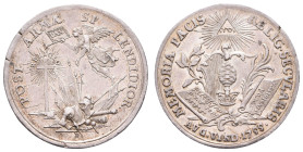 Medaillen Medaillen Deutschland vor 1900
 Augsburg, Silbermedaille (Dm. 2,9mm, 5,92g), 1755, auf die 200-Jahrfeier des Religionsfriedens. Av: Gottesa...