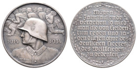 Medaillen Medaillen III. Reich
 Silbermedaille 1934 (19,9 g, 36,3 mm) von F. Beyer zum Weltkriegsgedenken. Av.: Brustbild eines Soldaten vor Kampfgru...