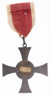 3. Reich Zivile Auszeichnungen
 Deutsches Rotes Kreuz (DRK), Schwesternkreuz in Silber für 25 Dienstjahre, 2. Form, Buntmetall, emailliert, am Bandab...