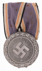 3. Reich Zivile Auszeichnungen
 Luftschutz-Ehrenzeichen, 2. Stufe, Aluminium versilbert, an Bandspange, OEK 3509, Zustand 2.