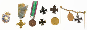 Militaria Nachlässe
 Kleine Sammlung von 8x Miniaturen 1. Weltkrieg, Zustand 2.