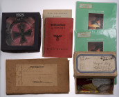 Militaria Nachlässe
 Kleiner Nachlass mit u.a. Erkennungsmarken, Sammelbildern, Postkarten, Anstecknadeln, Medaille Rumänien, Postsparbuch, Reise-Sch...