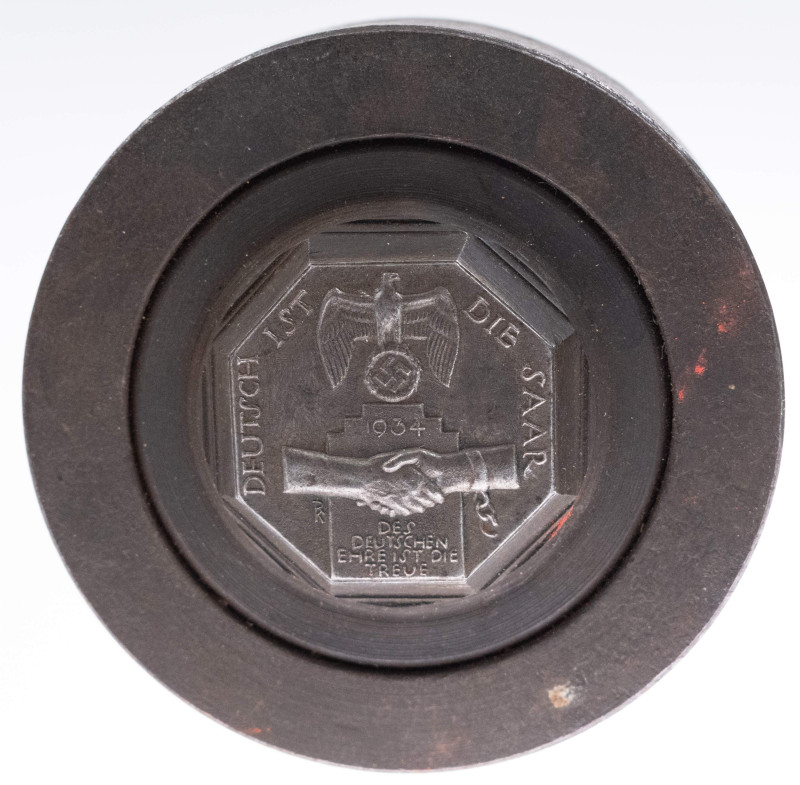 Allgemeine Militaria Deutschland
 Prägestempel-Matrize des Metall-Abzeichens "D...