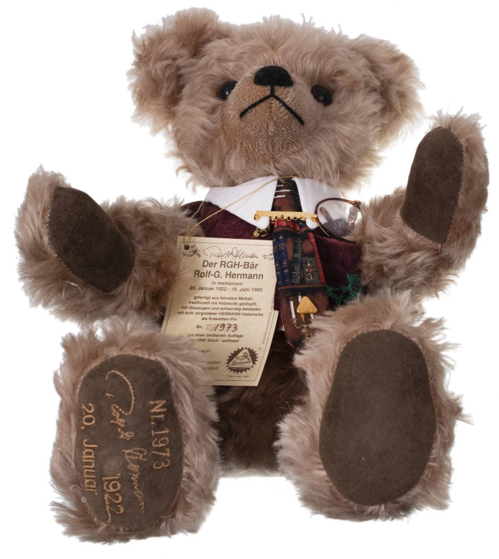 Hermann Teddybären
 1992, DER RGH-BÄR (Rolf-G. Hermann) IN MEMORIAM, ca. 40 cm,...