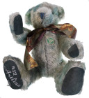 Hermann Sondereditionen
 TEDDY ARTLINE VERT, Farbdesign, handbemalter Mohair, 41 cm groß, limitierte Auflage von 56 Exemplaren, hier Nr. 17, Design M...