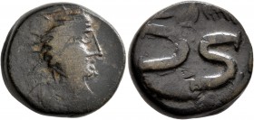 MESOPOTAMIA. Hatra. Pseudo-autonomous issue, early-mid-2nd century AD. AE (Bronze, 20 mm, 11.38 g, 6 h). Radiate head of the sun god Shamash to right....