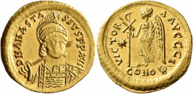 Anastasius I, 491-518. Solidus (Gold, 20 mm, 4.48 g, 7 h), Constantinopolis, 498-518. D N ANASTASIVS P P AVG Pearl-diademed, helmeted and cuirassed bu...