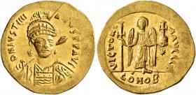Justinian I, 527-565. Solidus (Gold, 20 mm, 4.49 g, 7 h), Constantinopolis, 527-538. D N IVSTINIANVS P P AVG Helmeted, diademed and cuirassed bust of ...