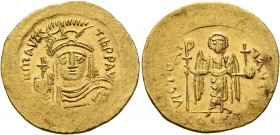 Maurice Tiberius, 582-602. Solidus (Gold, 21 mm, 4.49 g, 7 h), Theoupolis (Antiochia). [O] N mAVRC TIb P P AV Draped and cuirassed bust of Maurice Tib...