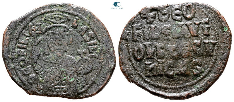 Theophilus AD 829-842. Constantinople
Follis Æ

32 mm, 7,71 g



Nearly V...