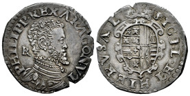 Philip II (1556-1598). 1 tari. ND. Naples. IBR. (Tauler-641). (Vti-335). (Mir-175). Ag. 5,94 g. Patina. Scarce in this grade. XF/Almost XF. Est...200,...