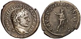 (216 d.C.). Caracalla. Denario. (Spink 6829 var) (S. 348) (RIC. 280c). 3,39 g. MBC.