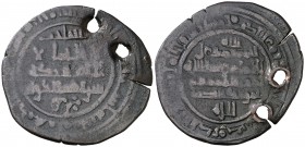 Taifa de Sevilla. Mohamad al-Motamid. Medina Isbiliya. Dirhem de cobre. (V. 947 ó 948) (Prieto tipo 407). 3,57 g. Dos perforaciones que afectan a la f...