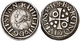 1611. Felipe III. Barcelona. 1/2 croat. (Cal. 534) (Badia falta) (Cru.C.G. 4342). 1,48 g. como separación de leyenda en anverso. MBC+.