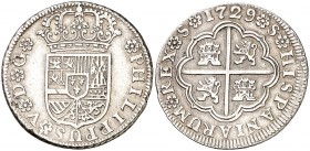 1729. Felipe V. Sevilla. 2 reales. (Cal. 1429). 5,83 g. Sin indicación de ensayador ni de valor. Escasa. MBC/MBC+.