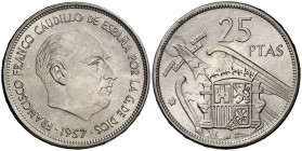 1957*71. Estado Español. 25 pesetas. (Cal. 40). 8,56 g. S/C-.