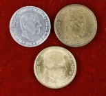 Estado Español. Lote de 3 monedas: 50 céntimos 1966*1968 (con el reverso girado), 1 peseta 1947*1954 y 1953*1962. MBC+/EBC+.