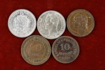 Lote de 5 monedas, 3 de Portugal y 2 de Venezuela. BC/MBC+.