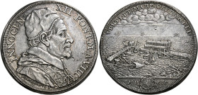 Roma. Innocenzo XII (Antonio Pignatelli), 1691-1700. 
Piastra anno VIII/1699, AR 32,07 g. INNOCEN – XII PONT M A VIII Busto a d. con camauro e stola ...