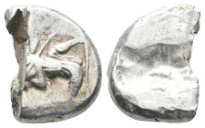 Archaic Silver cut coin fragments, Ca. 350-100 BC. AR.

Reference:

Condition: Very Fine

Weight =3.9 gr
Heıght =15.6 mm