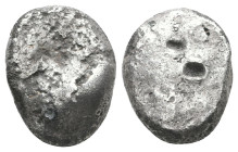 Archaic Silver cut coin fragments, Ca. 350-100 BC. AR.

Reference:

Condition: Very Fine

Weight =3.9 gr
Heıght =14.2 mm