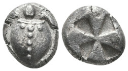 ATTICA, Aegina. Circa 510-490 BC. AR

Reference:

Condition: Very Fine

Weight =3.0 gr
Heıght =10.8 mm