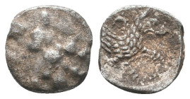 Greek Obols, Ca. 350-100 BC. AR.

Reference:

Condition: Very Fine

Weight =0.8 gr
Heıght =10.4 mm