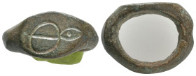 Collectible Items

Reference:

Condition: Very Fine

Weight =7.7 gr
Heıght =22 mm