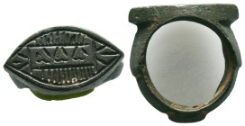 Collectible Items

Reference:

Condition: Very Fine

Weight =12.6 gr
Heıght =26 mm
