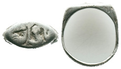 Collectible Items

Reference:

Condition: Very Fine

Weight =3 gr
Heıght =19.7 mm