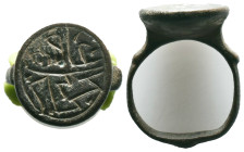 Collectible Items

Reference:

Condition: Very Fine

Weight =10.6 gr
Heıght =28 mm
