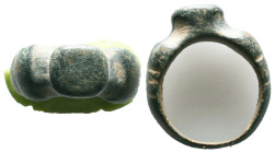 Collectible Items

Reference:

Condition: Very Fine

Weight =9.1 gr
Heıght =22.8 mm