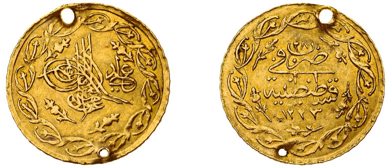 Turkey. Mahmud II, 1808-1839. AV 1/2 Cedid Mahmudiye, AH1223//28 (1835), 0.79g (...