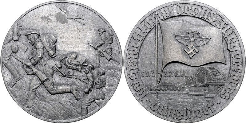 Medaillen und Abzeichen. 
Zinkmedaille 1939 auf den Reichswettkampf des NS-Flie...