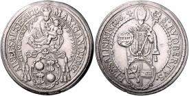 Salzburg, Erzbistum. 
Max Gandolph Graf Kuenburg 1668-1687. Taler 1674. Probszt&nbsp;1658, Davenport&nbsp;3508. Hklsp., Sf. am Rand. 
ss