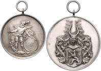 Schützenmedaillen. 
Alsfeld / Hessen. 
Lot von 2 Stücken: Prämienmedaille 1931, gewonnen im 'Gruppenschießen' anl. des 32. Bezirks-Verbandsschießen ...