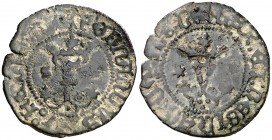 Reyes Católicos. Sevilla. 1 blanca. (Cal. 653 var) (Seb. 753 var). 1,12 g. y entre los adornos de las iniciales. Marca de ceca pequeña. BC+.
