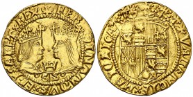 Reyes Católicos. Valencia. Ducado. (Cal. 166) (Cru.C.G. 3116 var). 3,34 g. Corona entre los bustos, S/S en exergo. Armas de Granada en el escudo. Punt...