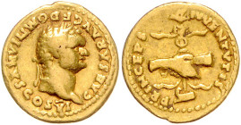 RÖMISCHES REICH, Domitian als Caesar, 69-81, AV Aureus (79), Rom. Belorb. Büste r., CAESAR AVG F DOMITIANVS COS VI. Rs.Handschlag über Legionsadler au...