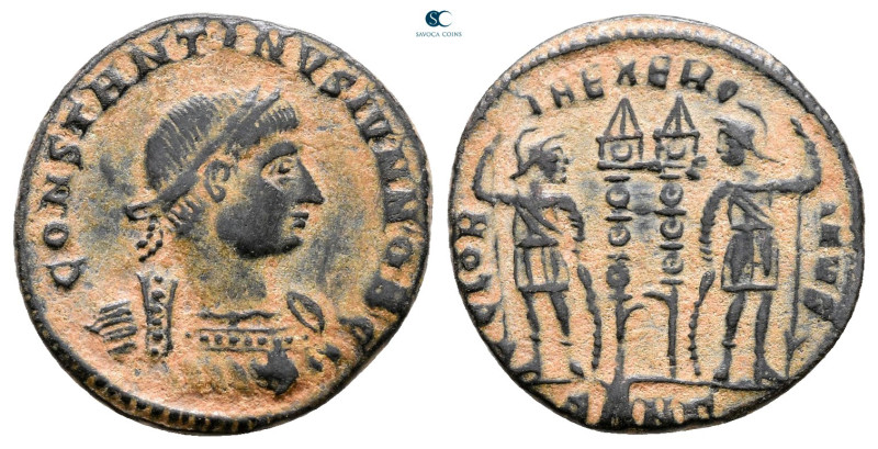 Constantine II, as Caesar AD 317-337. Nicomedia
Follis Æ

17 mm, 2,10 g


...