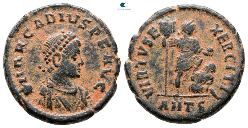 Arcadius AD 383-408. Antioch
Follis Æ

22 mm, 6,81 g



Very Fine