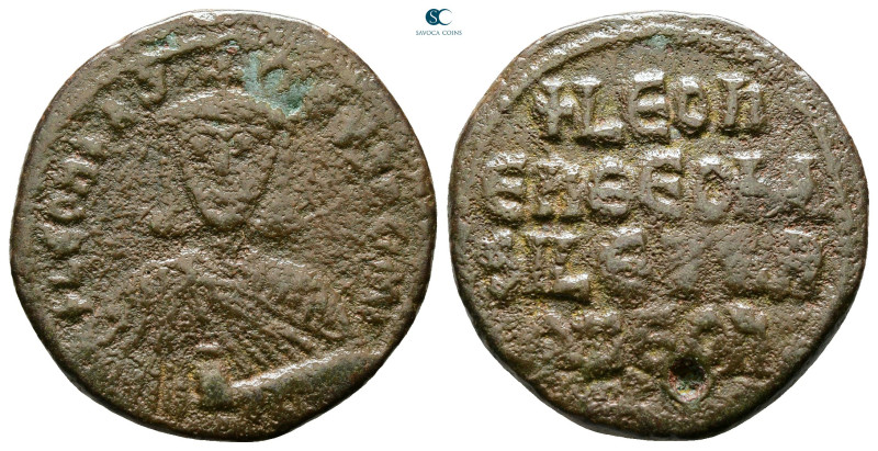 Leo VI the Wise AD 886-912. Constantinople
Follis Æ

26 mm, 7,96 g



Fin...