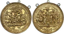 MISCELLANEA. Erzgebirge. 
Tragbare, vergoldete Silbergußmedaille 1557 (von N. Milicz, 55,0 mm). Adam und Eva unter dem Baum der Erkenntnis / Kreuzigu...