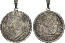 MISCELLANEA. Erzgebirge. 
Tragbare Silbermedaille o. J. (unsigniert, 45,1 mm). Aztekenkalender / Gottheit vor Kalender. vz