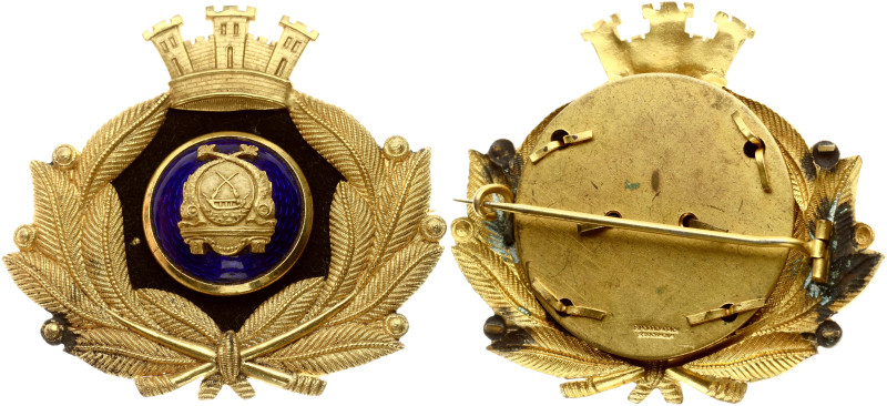 Sweden. Police Cockade ND (1926). Brass gilding, enamel. 57x64 mm., 38.19 g.