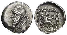 PARTIA. Mithradates II. Dracma. A/ R/ AR 4,19 g. 20,7 mm. SEP-27. MBC/MBC+.