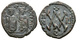 IMPERIO BIZANTINO FOCAS. 20 nummi. Antioquía. A/ Focas y Leoncia de frente. R/ XX, año de reinado III. AE 5,61 g. 20,4 mm. SBB-273. BC+/MBC-.